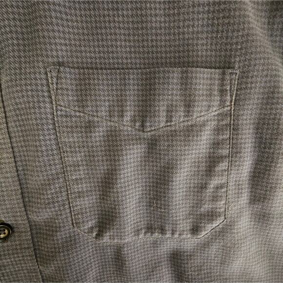 LL Bean Men's Collared Button Up Cotton Shirt Blue & Black XL - Picture 8 of 12